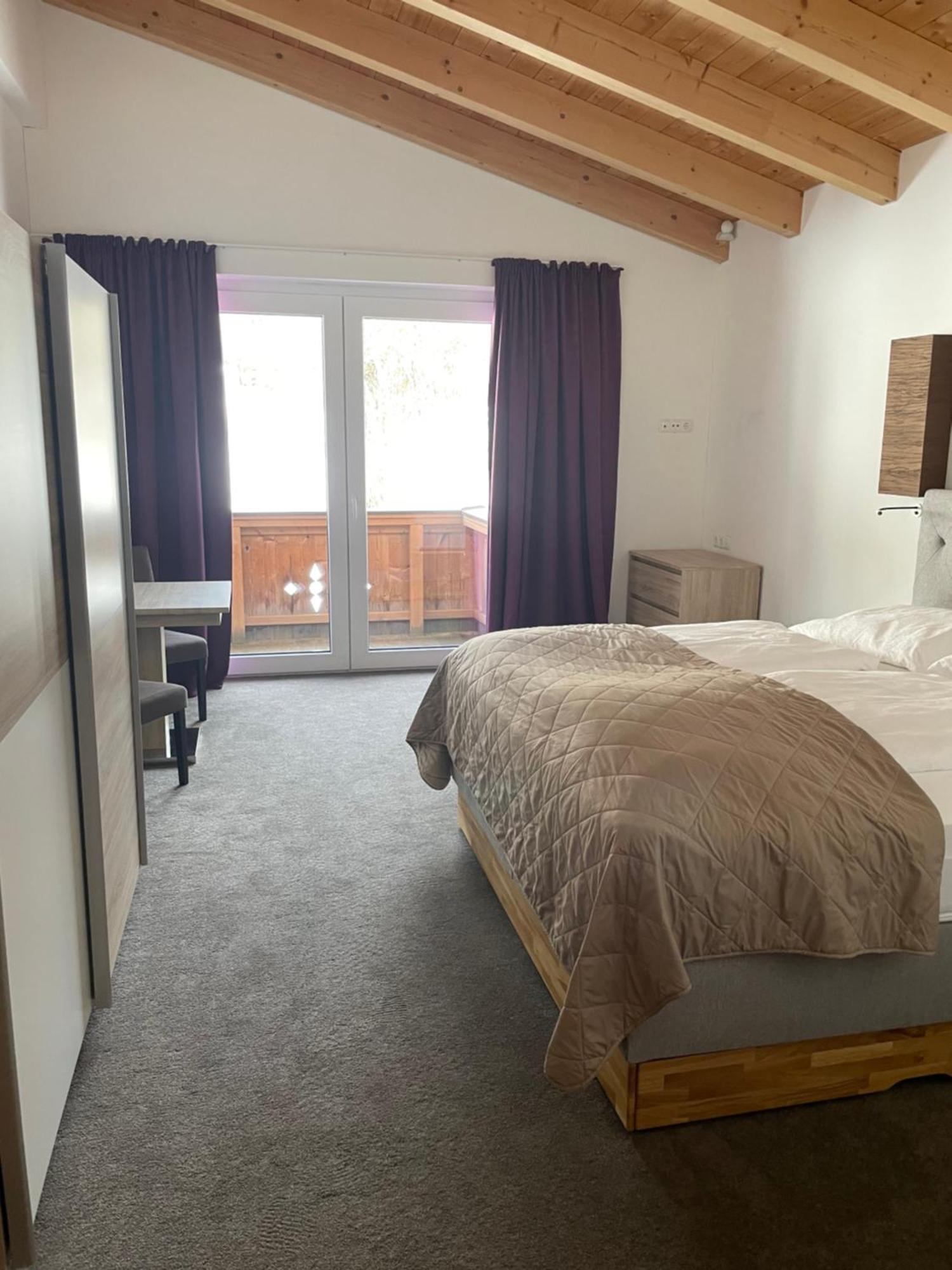 Haus Alt St. Anton Apartment Санкт Антон ам Арлберг Екстериор снимка