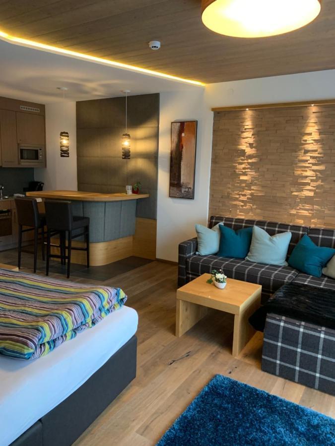 Haus Alt St. Anton Apartment Санкт Антон ам Арлберг Екстериор снимка