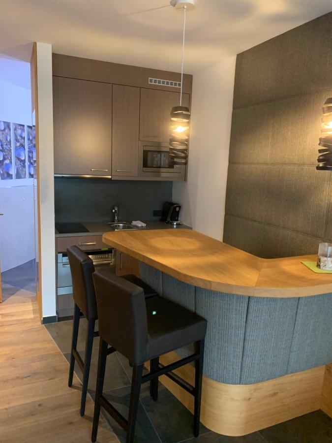 Haus Alt St. Anton Apartment Санкт Антон ам Арлберг Екстериор снимка