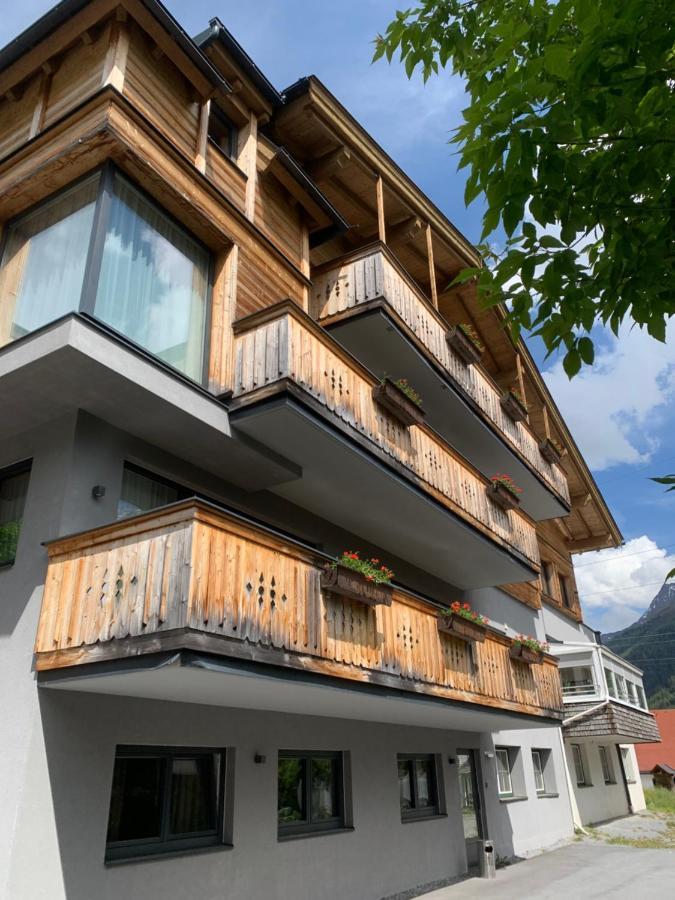 Haus Alt St. Anton Apartment Санкт Антон ам Арлберг Екстериор снимка